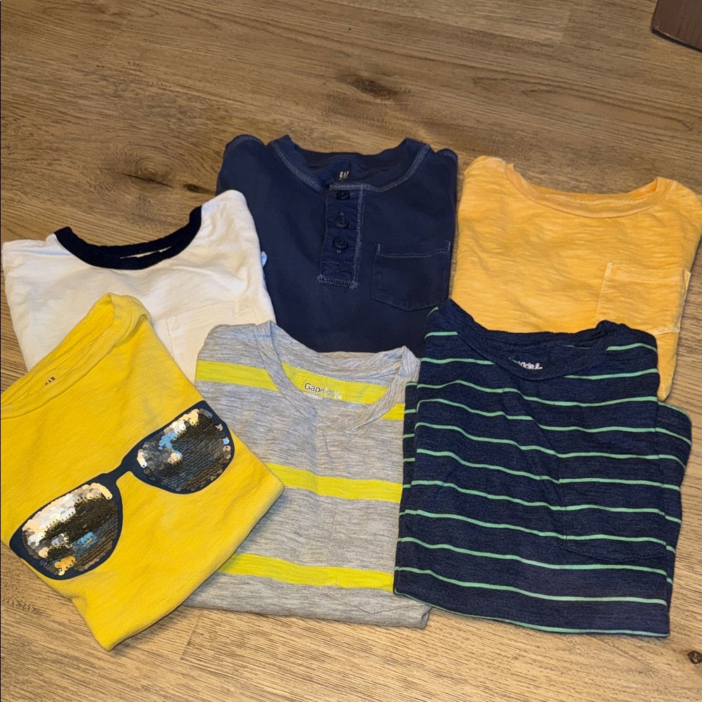 6- Boys Gap short sleeves shirts